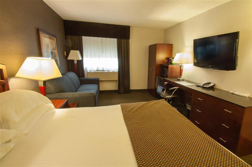 Hotel Western Airport 3*